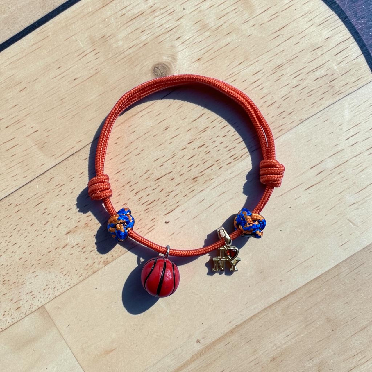 Gold Filled I ๐งก NY Basketball Paracord Bracelet